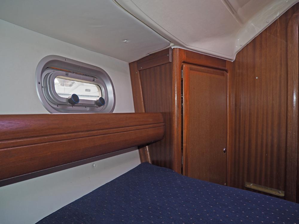 Cabin en avant, H&eacute;bergements